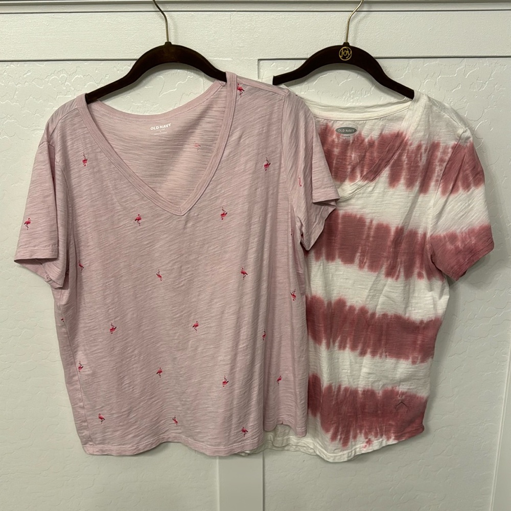 Old Navy tees